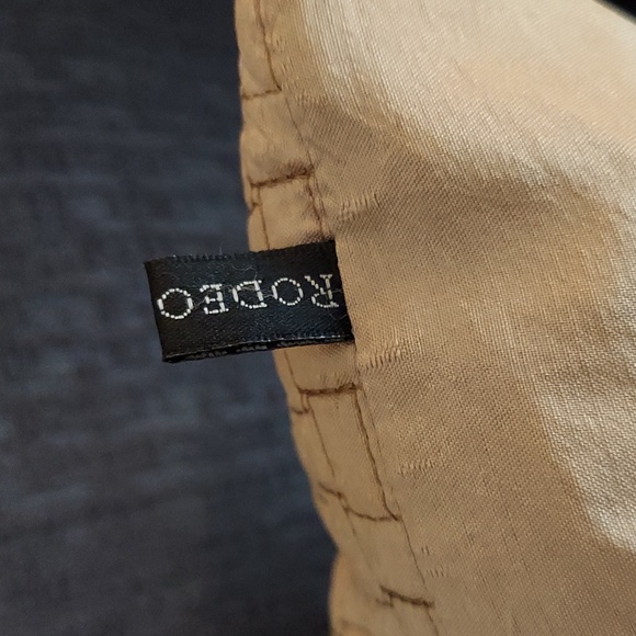 RODEO HOME Vintage 18 x 18 Throw Pillow Set Beige Gold Satin- VINTAGE GORGEOUS! - Picture 4 of 10